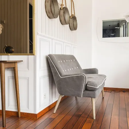 Brit De Paris Hotell 2*