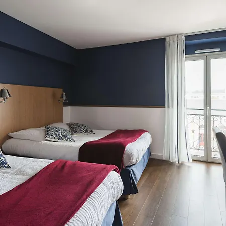 Brit De Paris Hotel 2*